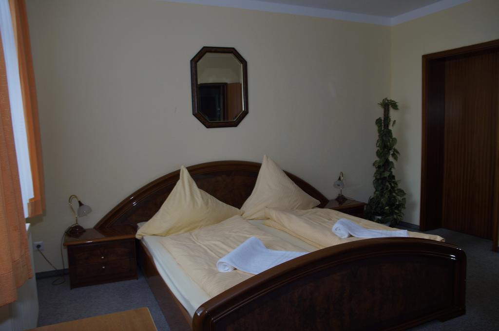 Ratskeller Thum Hotel Luaran gambar